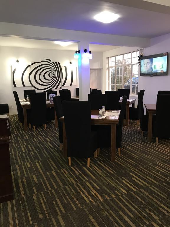 La Cottage Boutique Hotel & Restaurant 누와라 엘리야 외부 사진