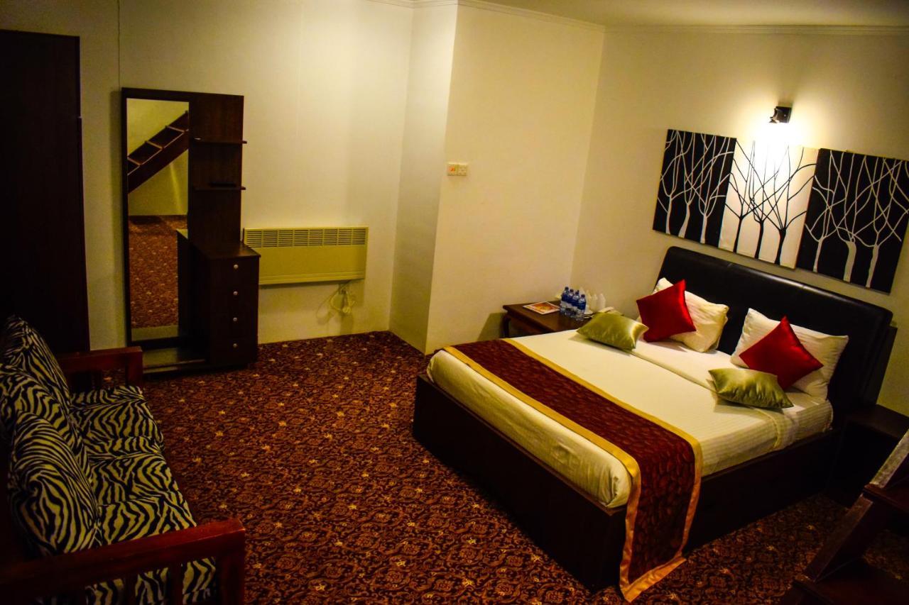 La Cottage Boutique Hotel & Restaurant 누와라 엘리야 외부 사진