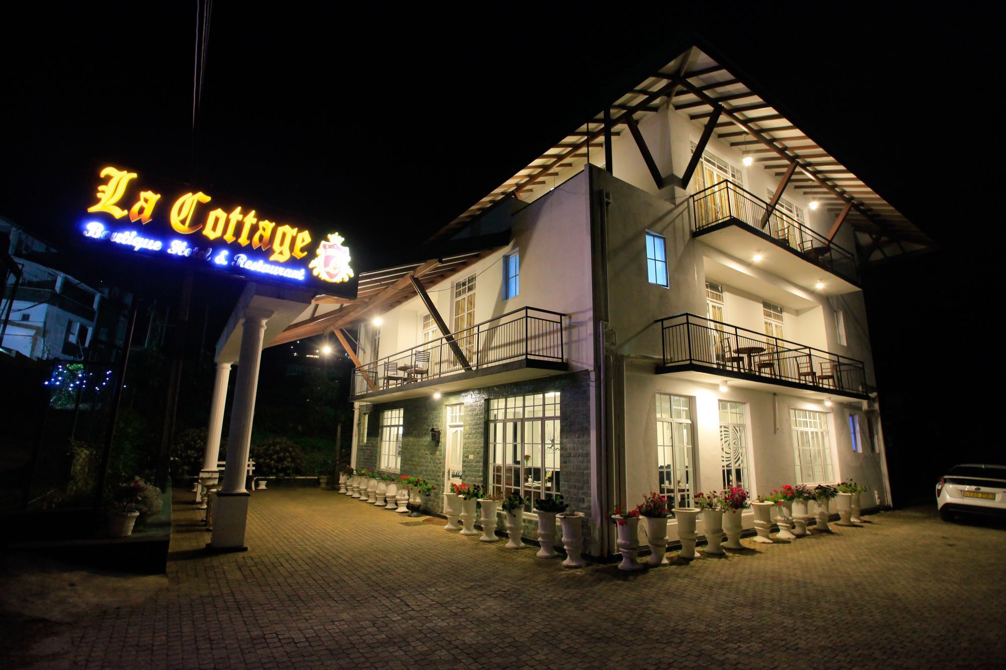 La Cottage Boutique Hotel & Restaurant 누와라 엘리야 외부 사진